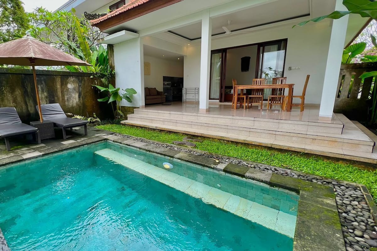 Honeymoon Package at One Bedroom Villa with Private Pool | Bathroom amenities | Free toiletries, hair dryer, bathrobes, slippers