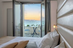 Escritorio, sistema de insonorización, cunas y wifi gratis