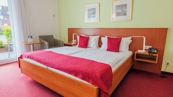 Hypo-allergenic bedding available, in-room safe, blackout drapes