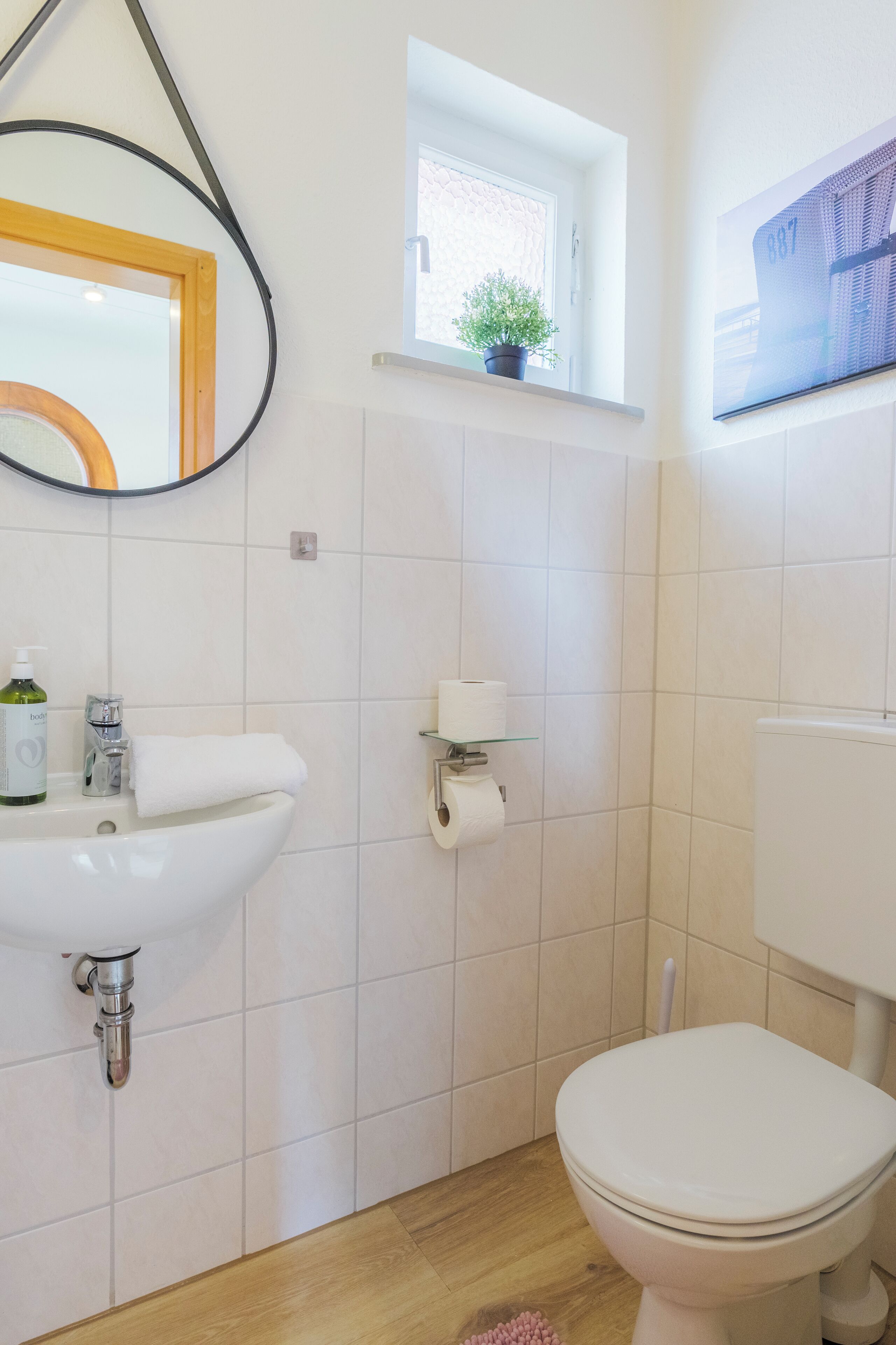 house mette | bathroom | shower, hair dryer, towels