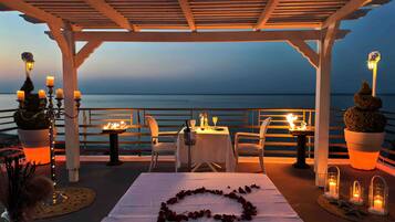 Master Sky Suite with Outdoor Hot Tub and Sauna - Sea View | Terraza o patio