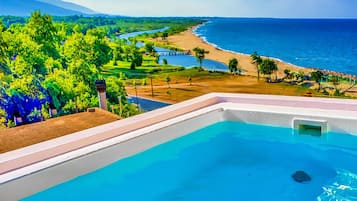 Secret Spa Suite with Outdoor Heated Plunge Pool and Sauna - Sea View | Vue de la chambre