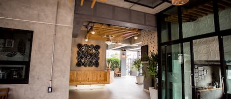 Mostrador para check-in y check-out