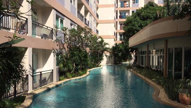 Outdoor pool - Condo Park Lane Jomtien (Pattaya)