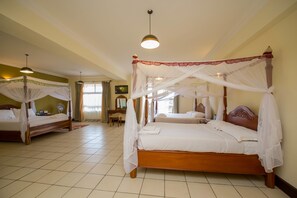 Deluxe Triple Room - Rainbow Ruiru Resort (Ruiru)