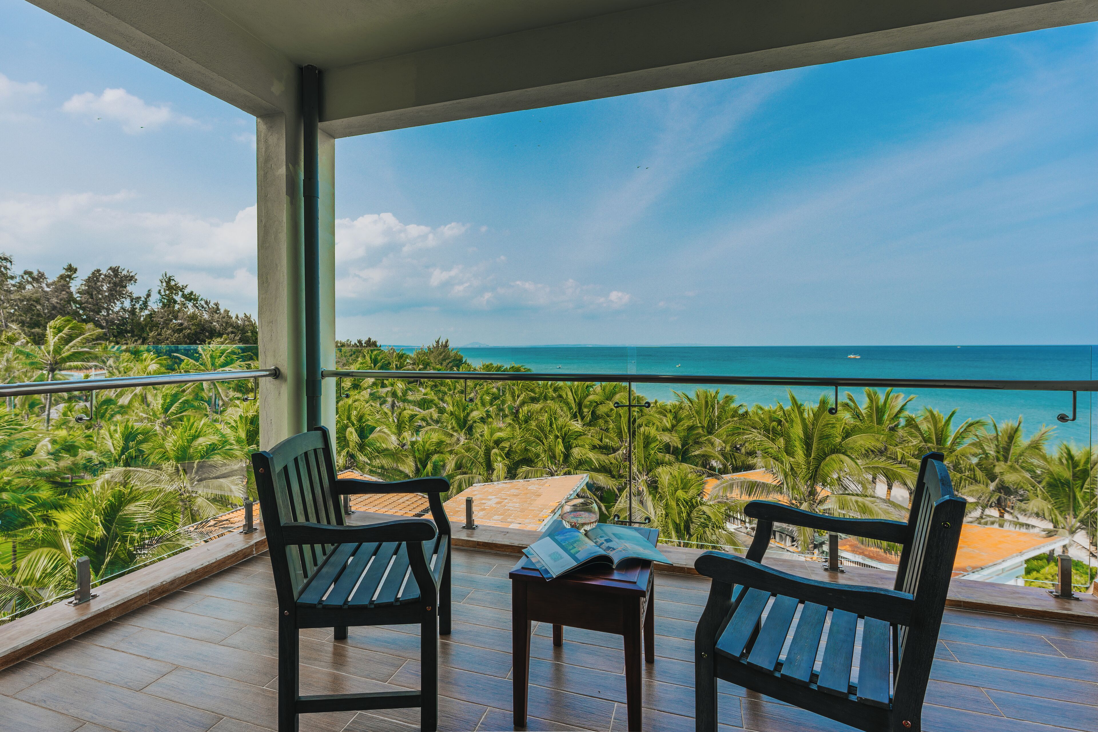 Premium Deluxe, Sea View | Beach/ocean view