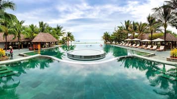 Outdoor pool, pool loungers
