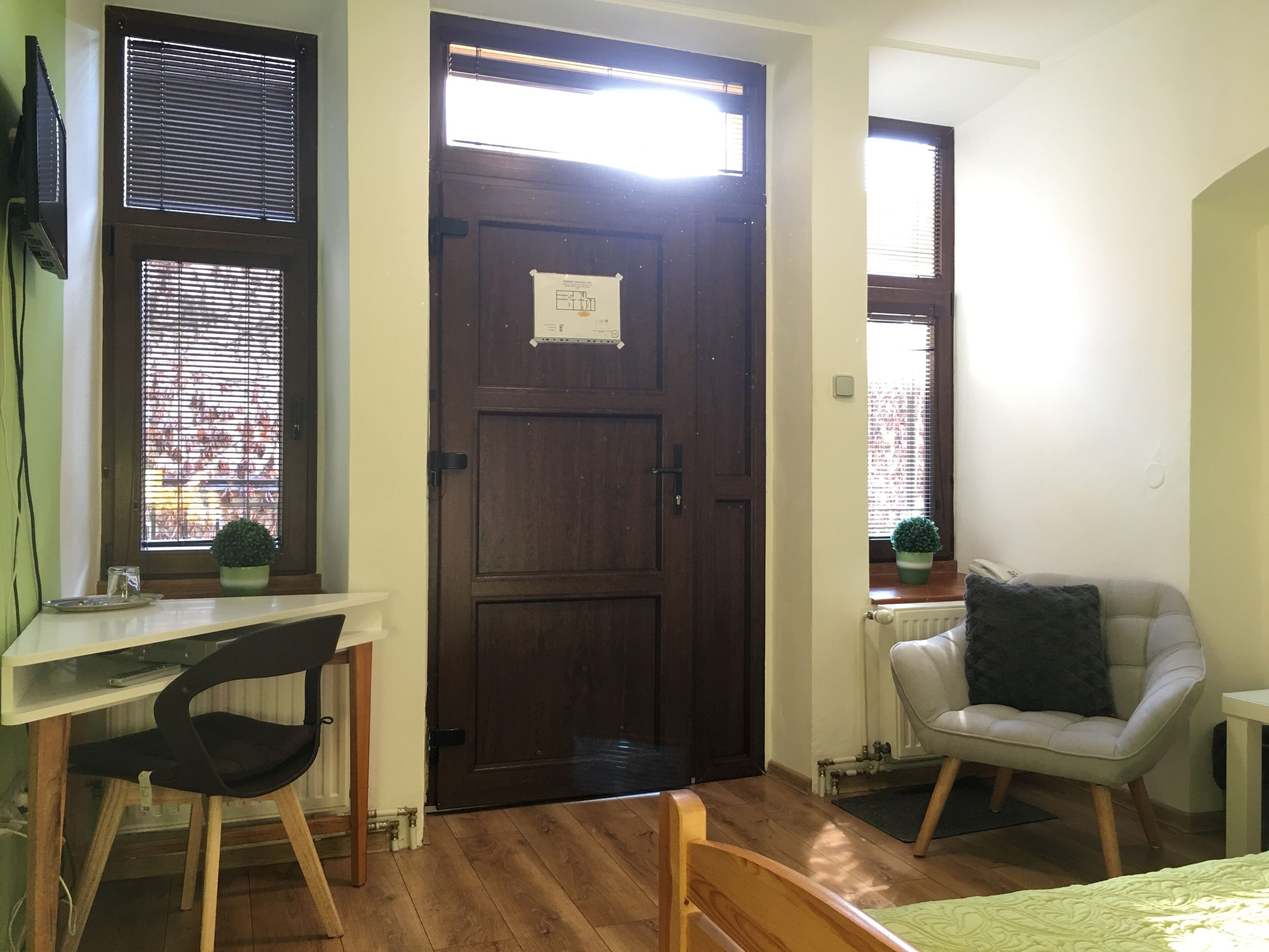 Economy Single Room | Minibar, free WiFi, bed sheets