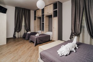 Economy-Zimmer | Minibar, Babybetten, kostenloses WLAN, Bettwäsche