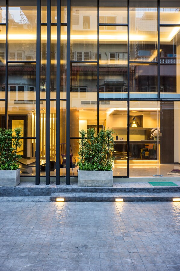 Façade de l’hébergement - soirée/nuit