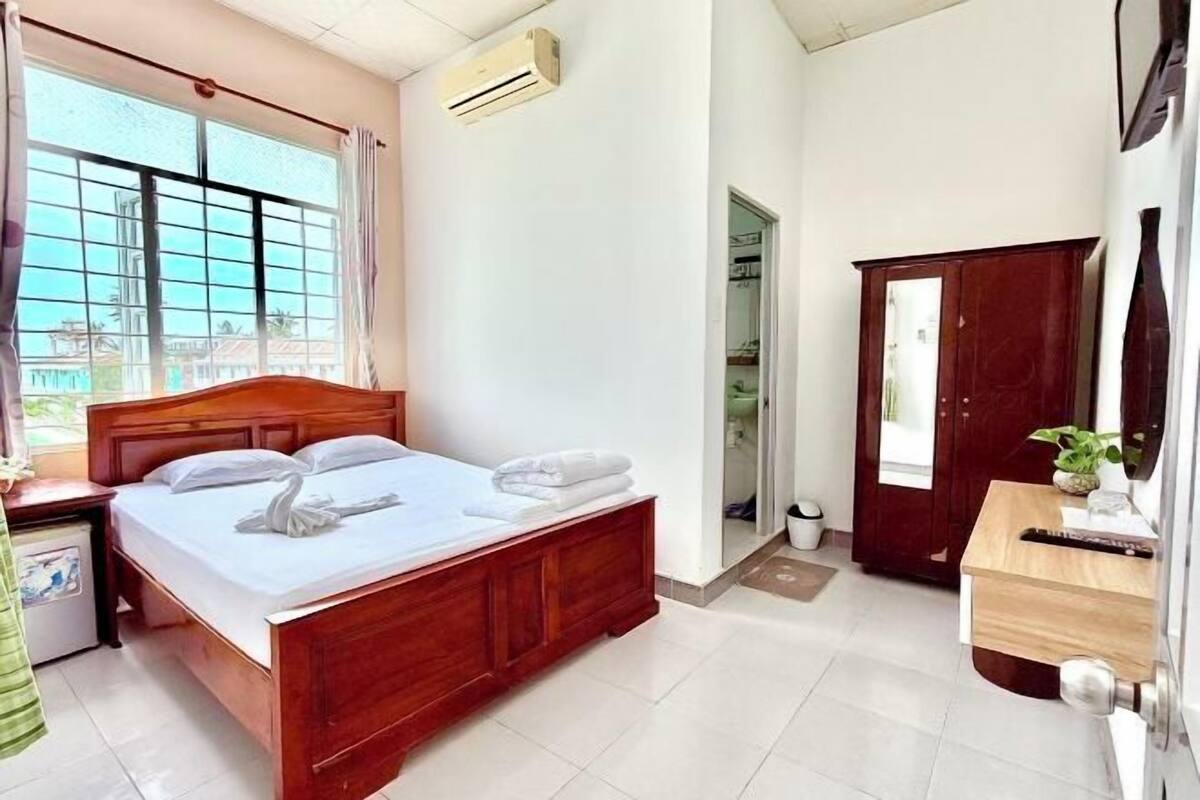 Minibar, escriptori, cortines opaques i habitacions insonoritzades