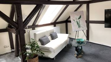 Appartamento Business | Area soggiorno | TV LCD