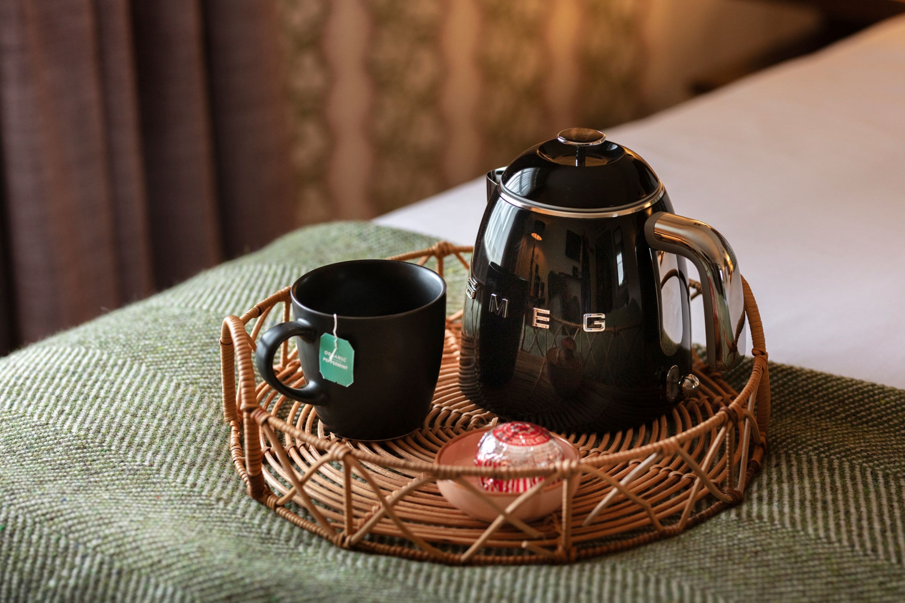 deluxe super king | 1 bedroom, in-room safe, desk, iron/ironing board