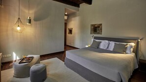 Ảnh chưa phân loại, 4 trong số 62 ảnh, nút