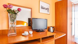 Unclassified image, 3 of 120, button - Apartment House Zizkov (Prague)