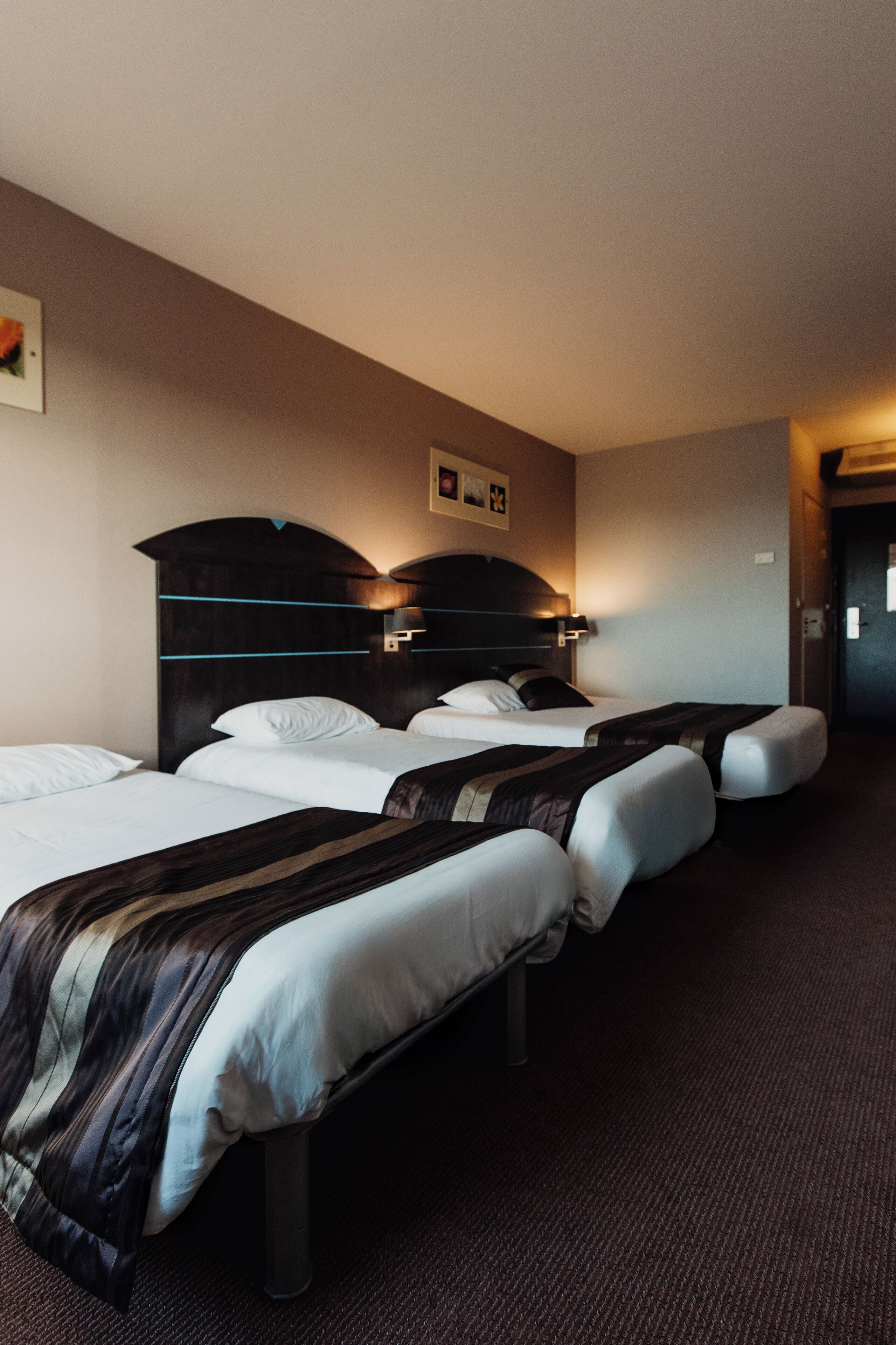 Family Quadruple Room | Desk, laptop workspace, soundproofing, iron/ironing board