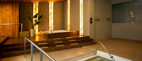Sauna, hot tub, facials, 1 treatment room, massages