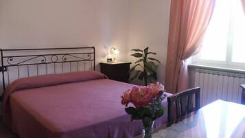 Desk, laptop workspace, free WiFi, wheelchair access