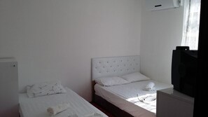 In-room safe, soundproofing, free WiFi