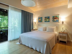 Lemon Family Room | Premium bedding, minibar, in-room safe, desk - Kimera Lounge (Kemer)