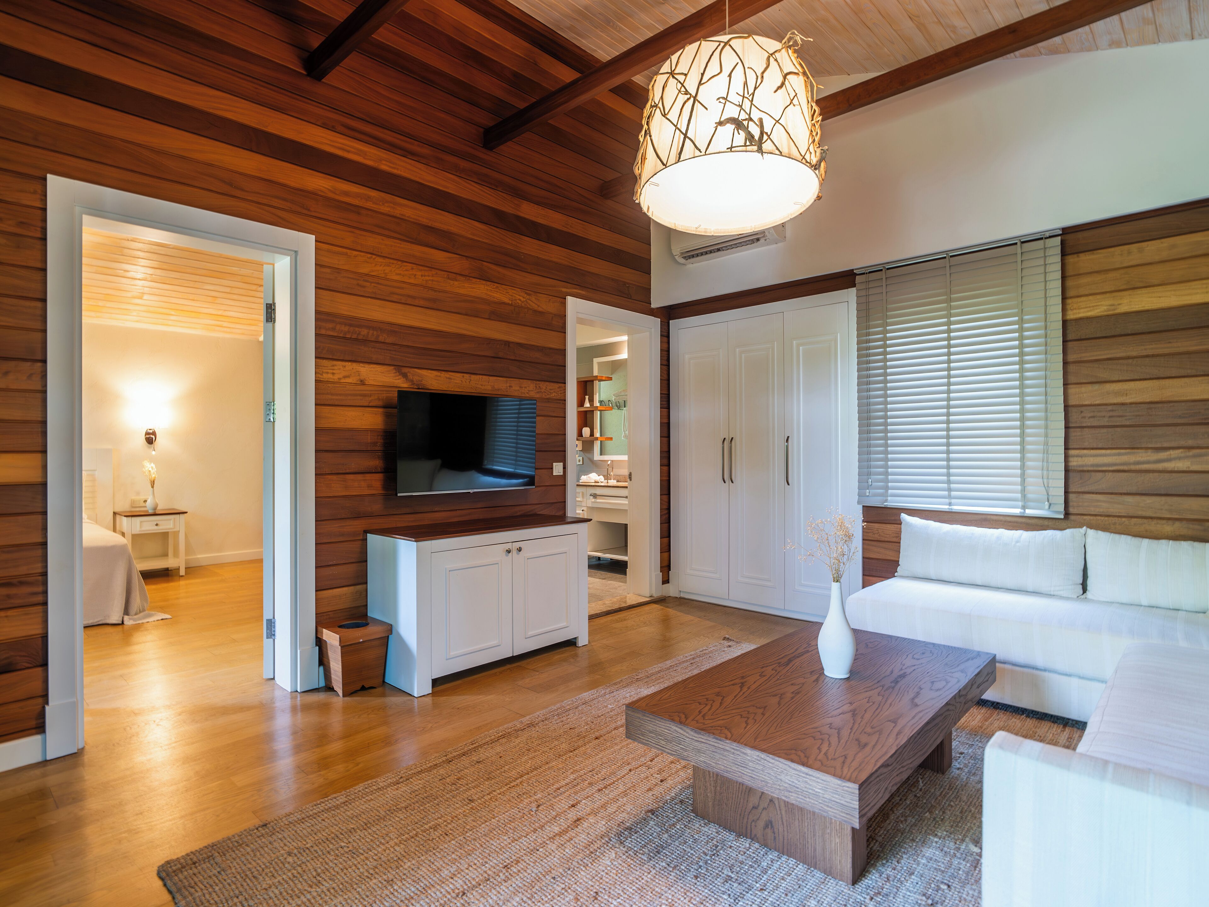 greyfurt room | living area | 40-inch lcd tv with satellite channels, tv