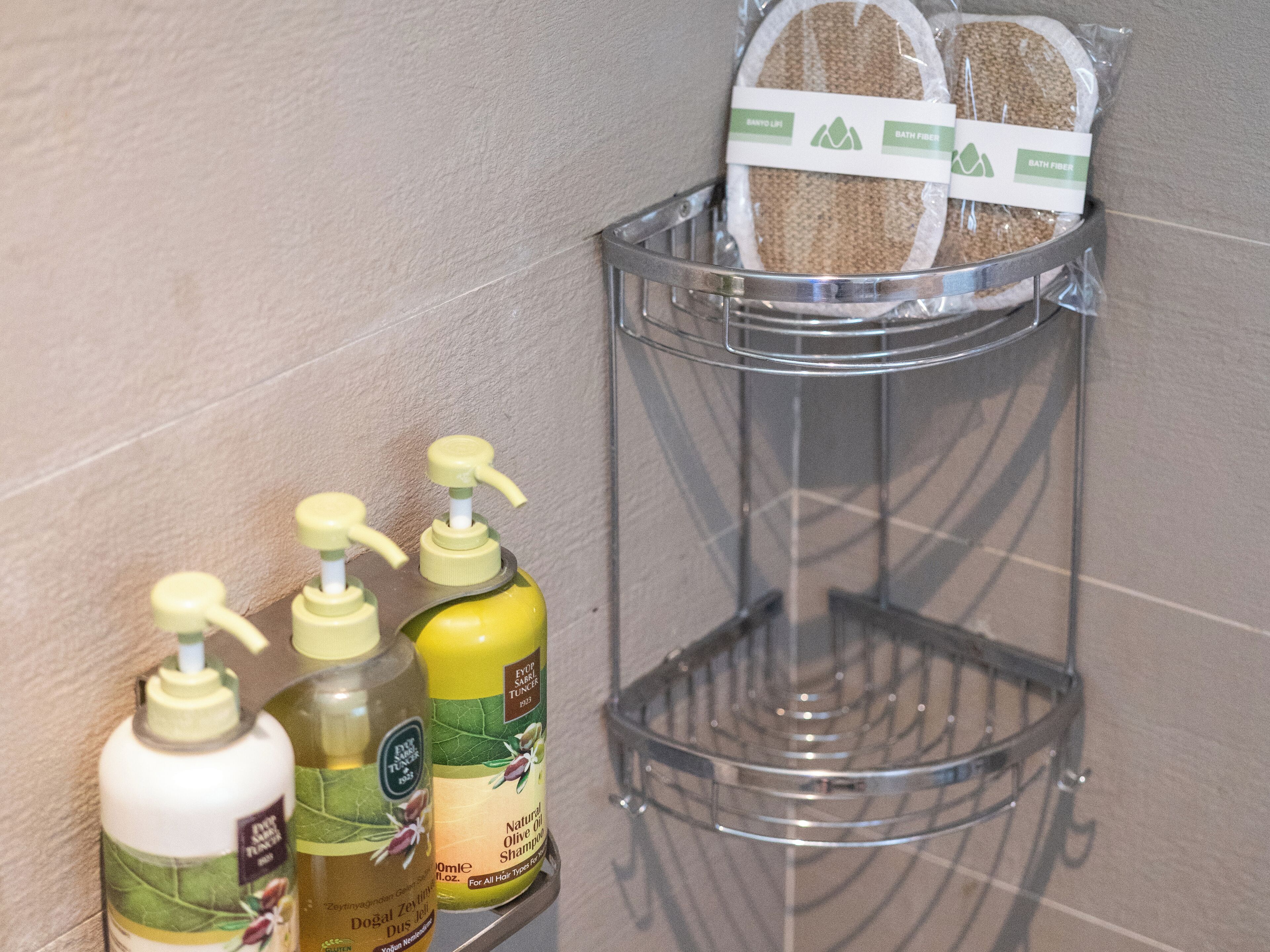 greyfurt room | bathroom | shower, free toiletries, hair dryer, bathrobes