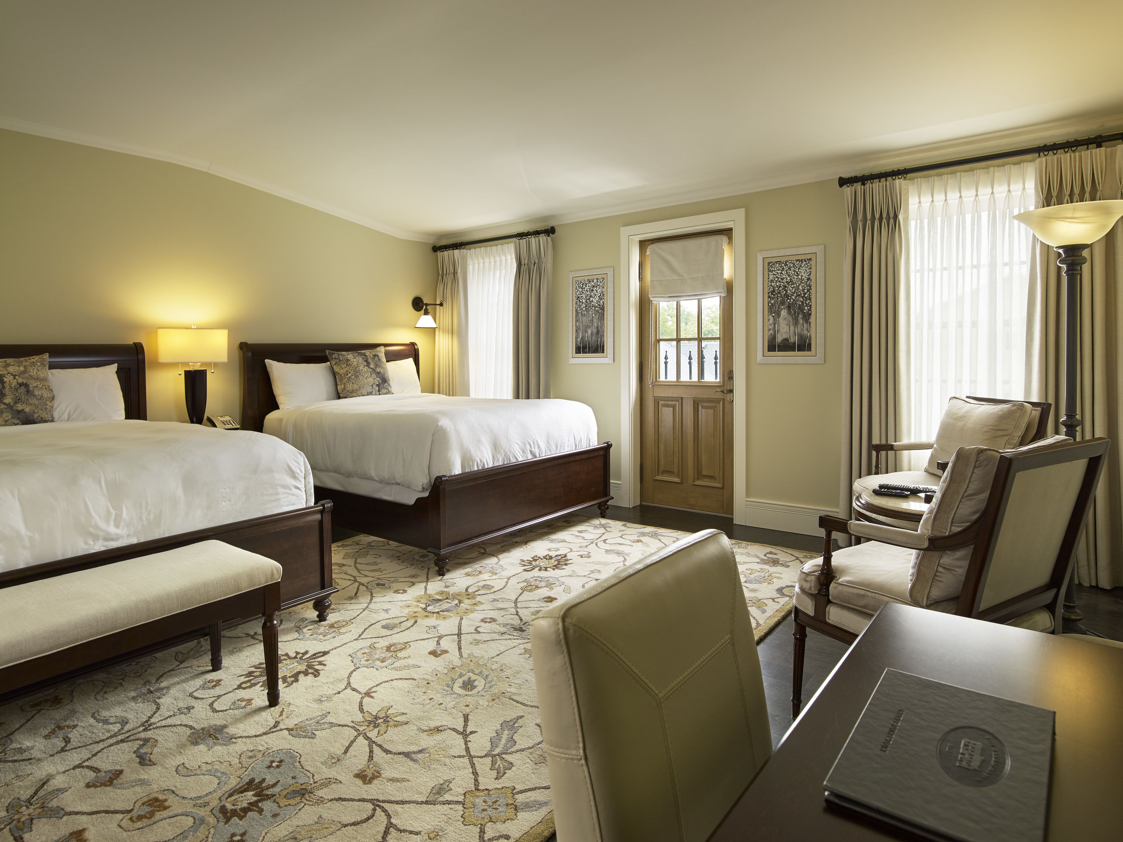 egyptian cotton sheets, premium bedding, pillow-top beds, in-room safe