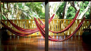 Habitación junior | Terraza o patio