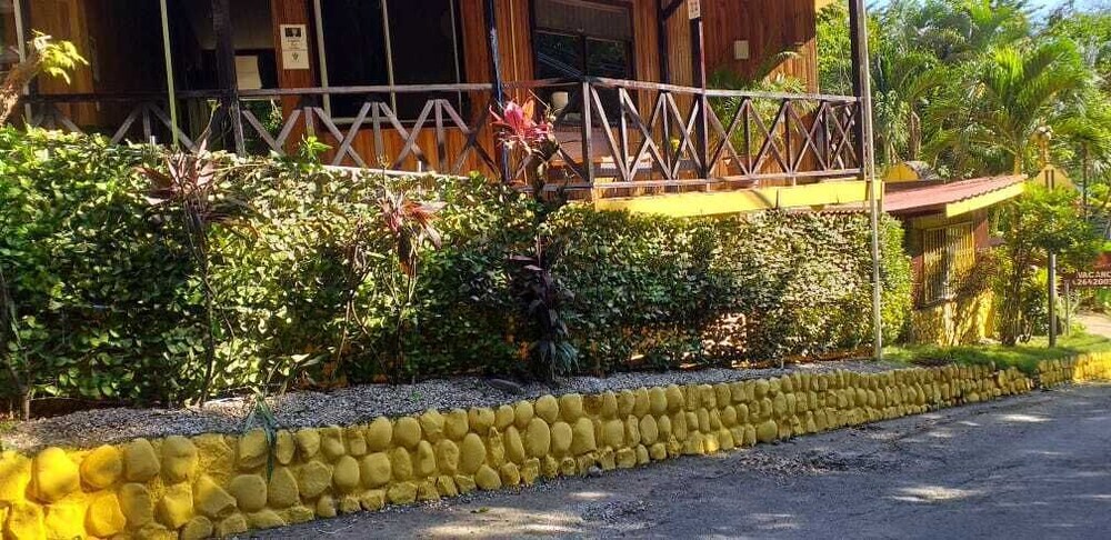 Hotel Aurora by null