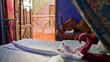 Standard Double Room, 1 Bedroom, Non Smoking | Premium bedding, in-room safe, cribs/infant beds, free WiFi