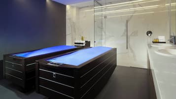 Couples treatment room(s), sauna, hot tub, body treatments, hydrotherapy