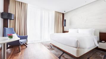 1 bedroom, minibar, in-room safe, desk