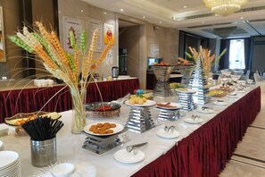 تناول الطعام