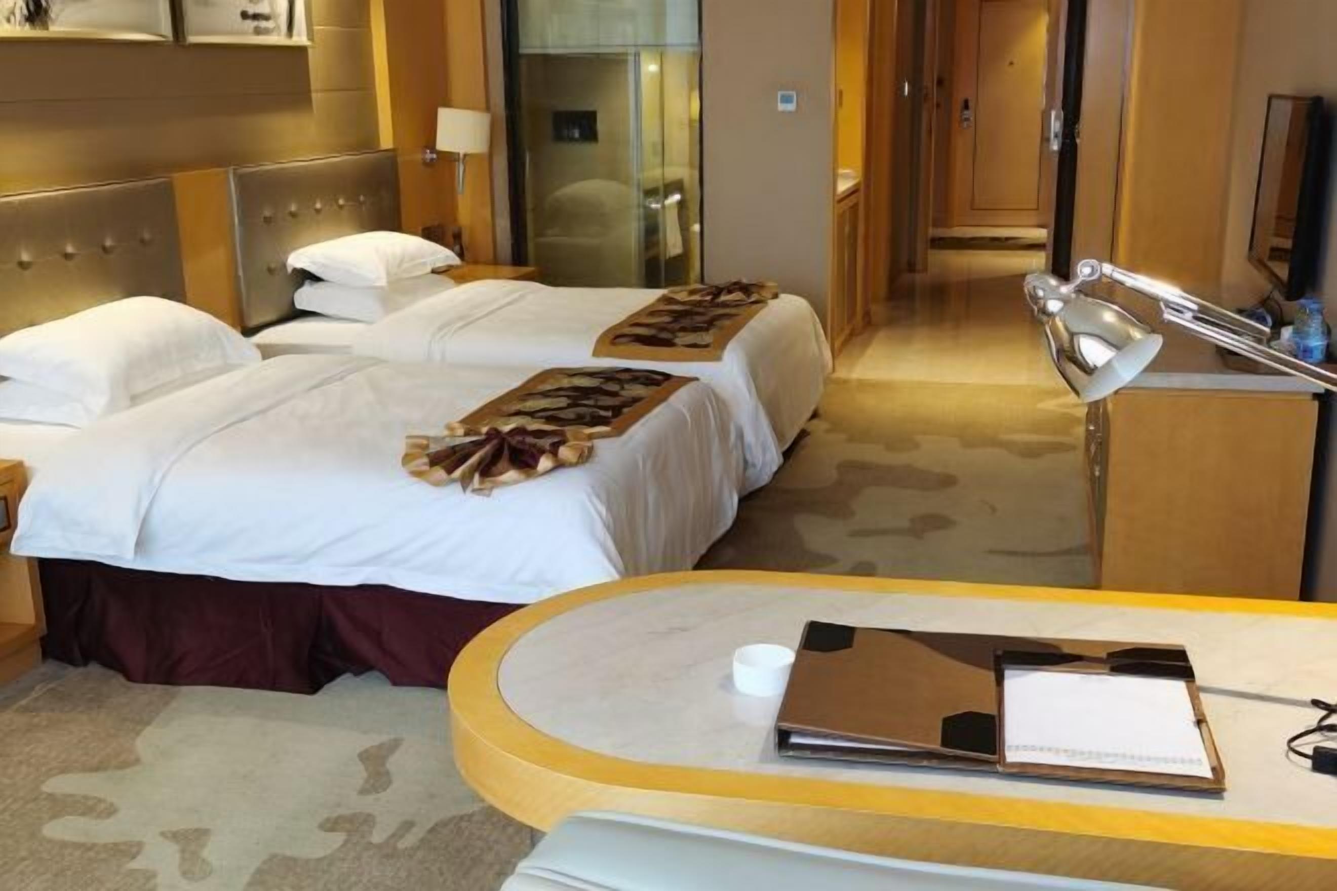 Minibar, in-room safe, iron/ironing board, alarm clocks