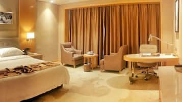 Minibar, in-room safe, iron/ironing board, alarm clocks