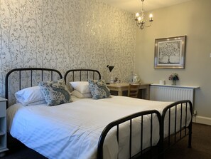 Superior Double Room, Ensuite - Red Lion Inn Partney (Spilsby)