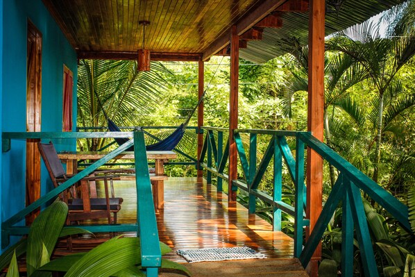 ロマンティック  ハウス 1 ベッドルーム ガーデンビュー ガーデン | バルコニー