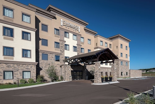 Staybridge Suites Eau Claire - Altoona by IHG