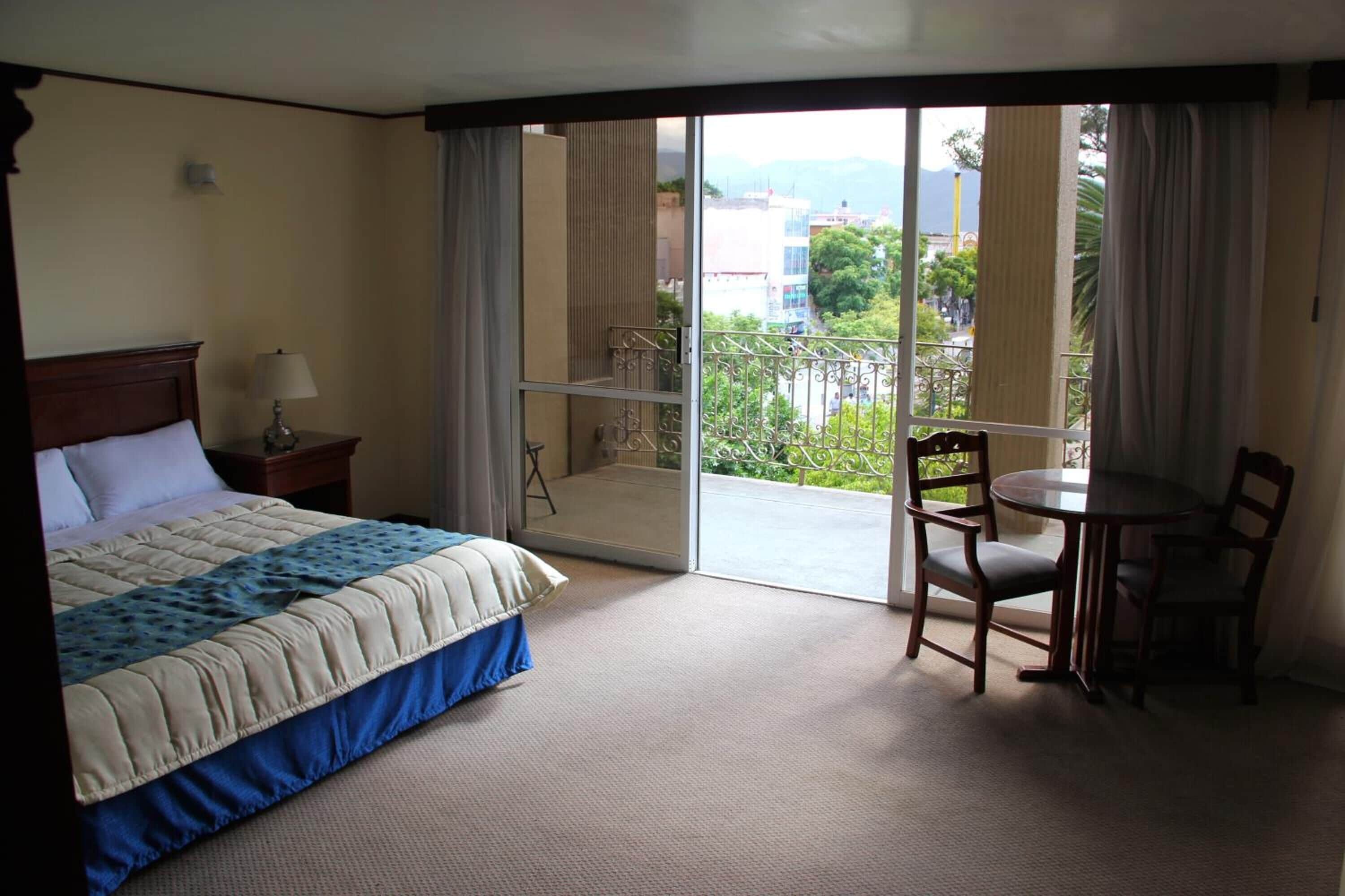 1 bedroom, hypo-allergenic bedding, down duvets, individually furnished