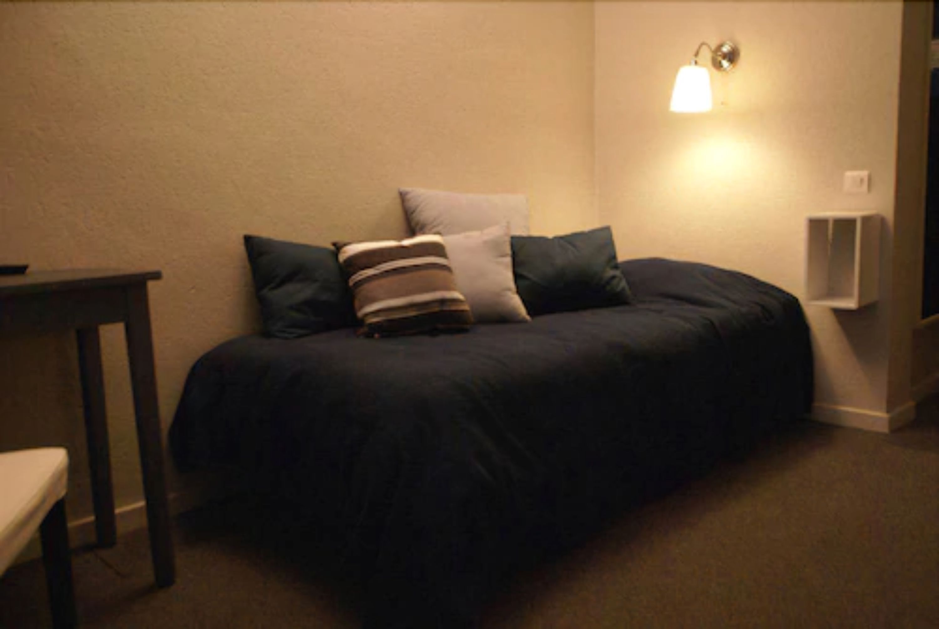 triple room | in-room safe, desk, free cots/infant beds, rollaway beds