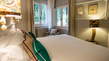 Premium Double Room, Annex Building (in the garden) | Down duvets, in-room safe, individually decorated, desk