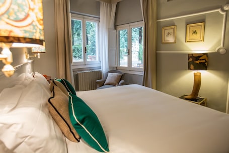 Premium Double Room, Annex Building (in the garden) | Down comforters, in-room safe, individually decorated, desk