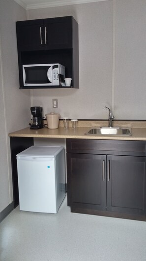 Mini fridge - Interlake Motel (Ashern)