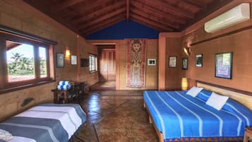 Panoramic Suite, Terrace, Mountain View | Desk, free WiFi, bed sheets