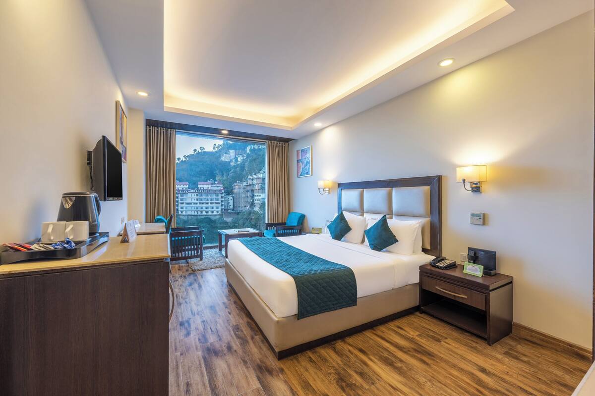 premium double room, valley view | in-room safe, iron/ironing board, rollaway beds, free wifi