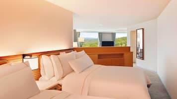 1 bedroom, premium bedding, down comforters, in-room safe