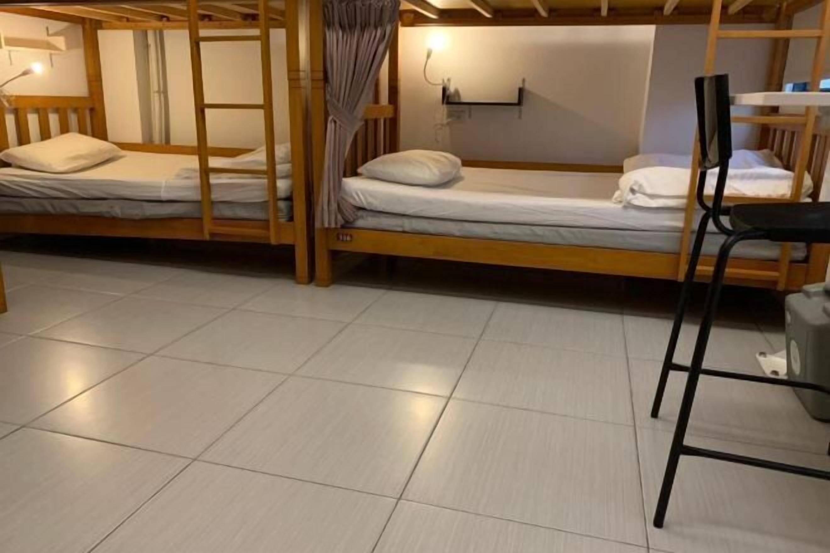 Kedap suara, Wi-Fi gratis, dan seprai linen