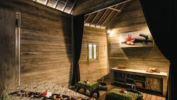 Vartalohoitoja, aromaterapiaa, kasvohoitoja, 1 hoitohuone