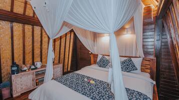 Deluxe Huts