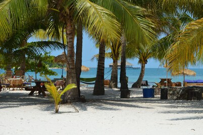 Palm Beach Bungalow Resort